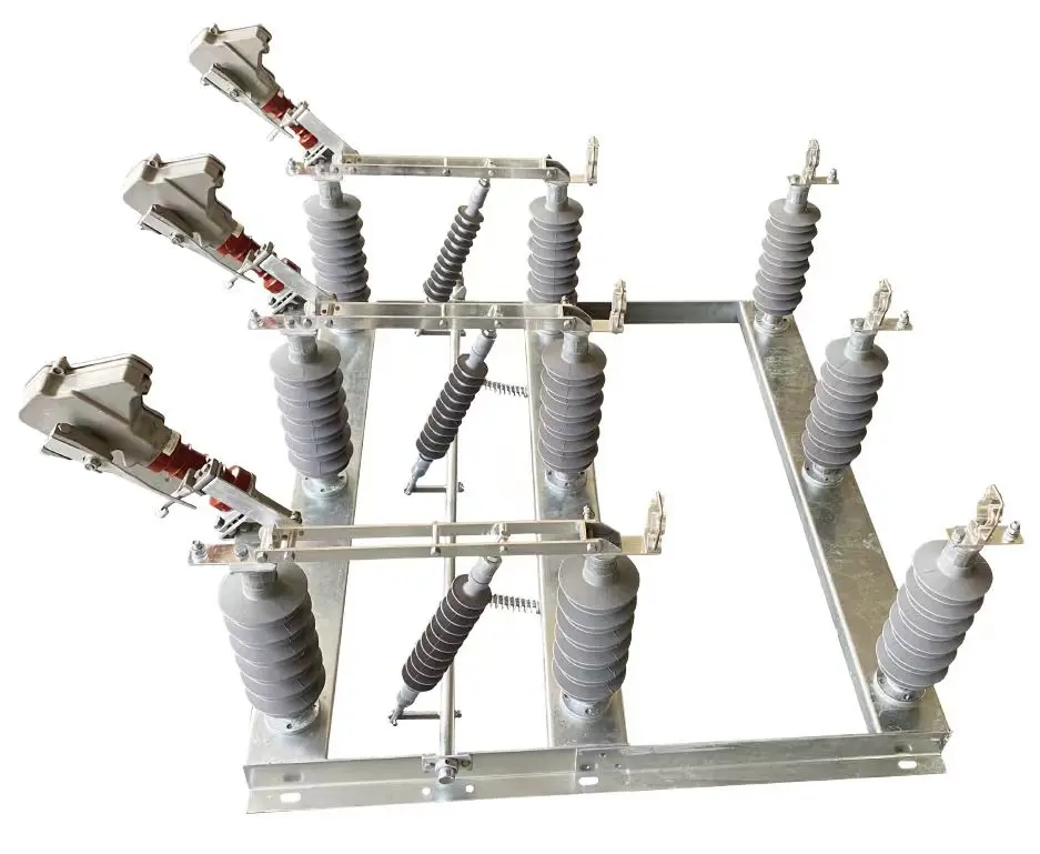 Key Differences Between a Recloser and a Load Break Switch
