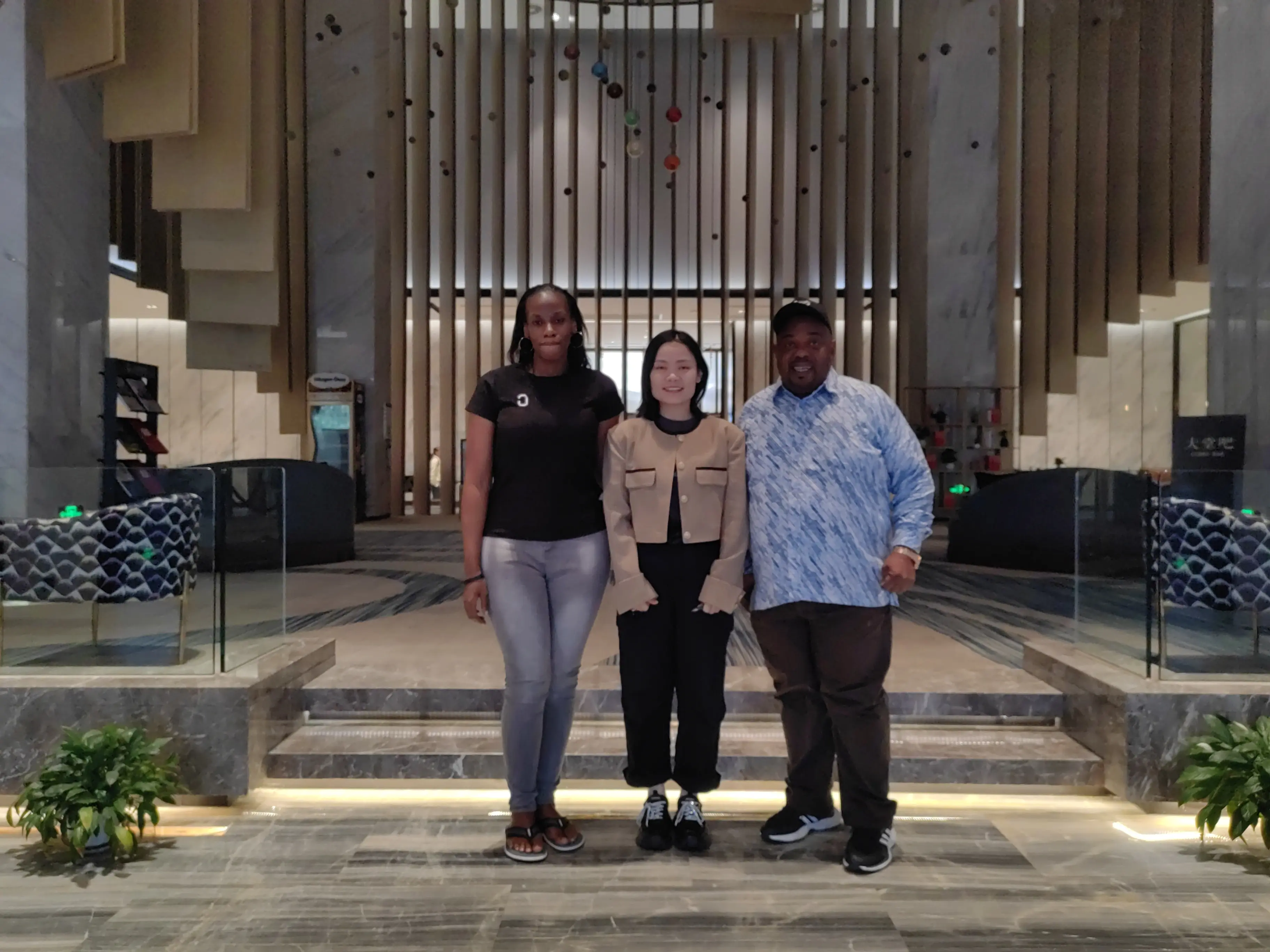 Long-Distance Friend Makes Journey for Surprise Visit