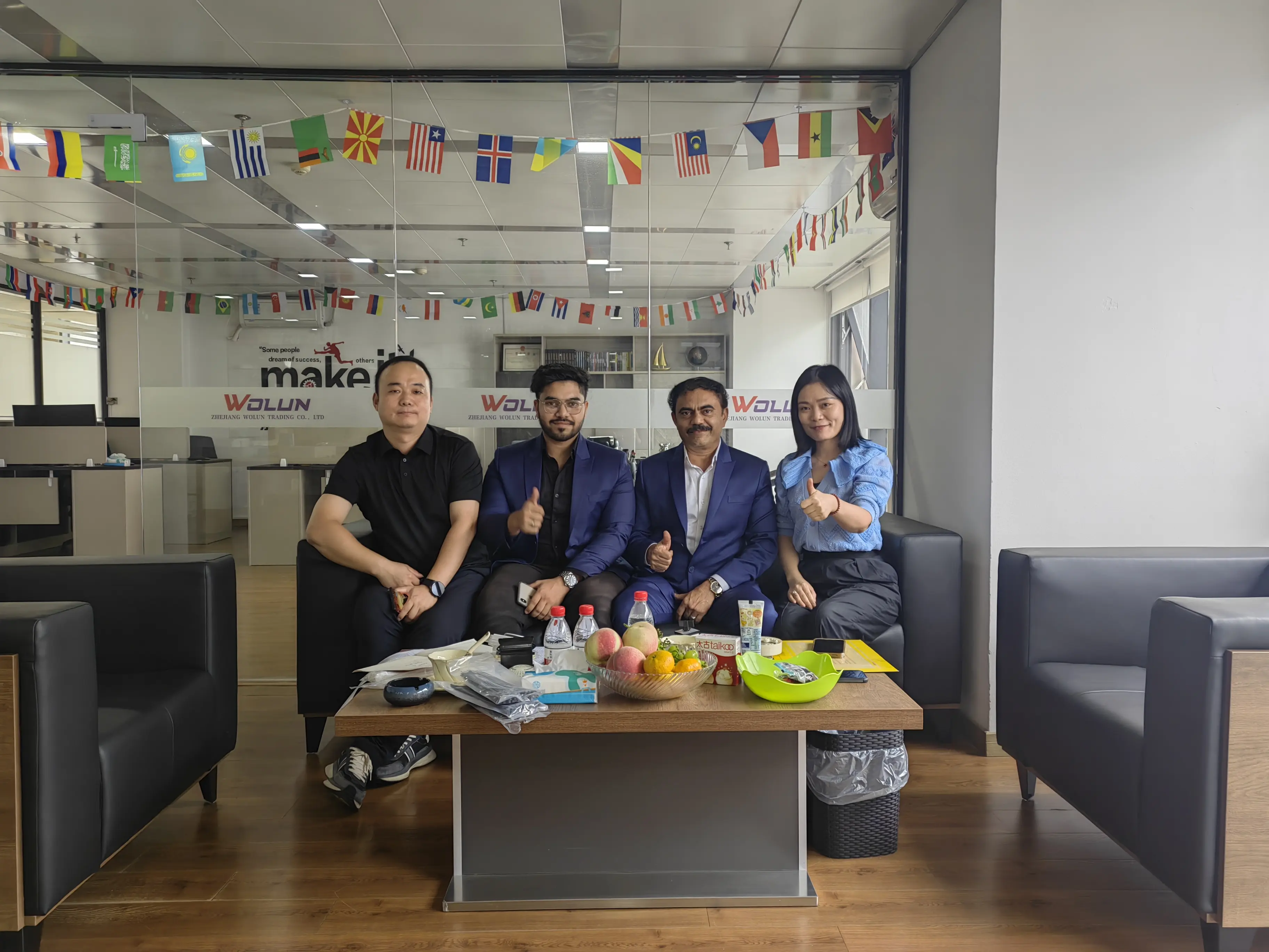 Omani Guests to Visit Shuangfeng Company